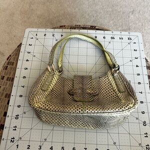 Vintage Tods Green Gold Snake-Embossed Leather Shoulder Bag